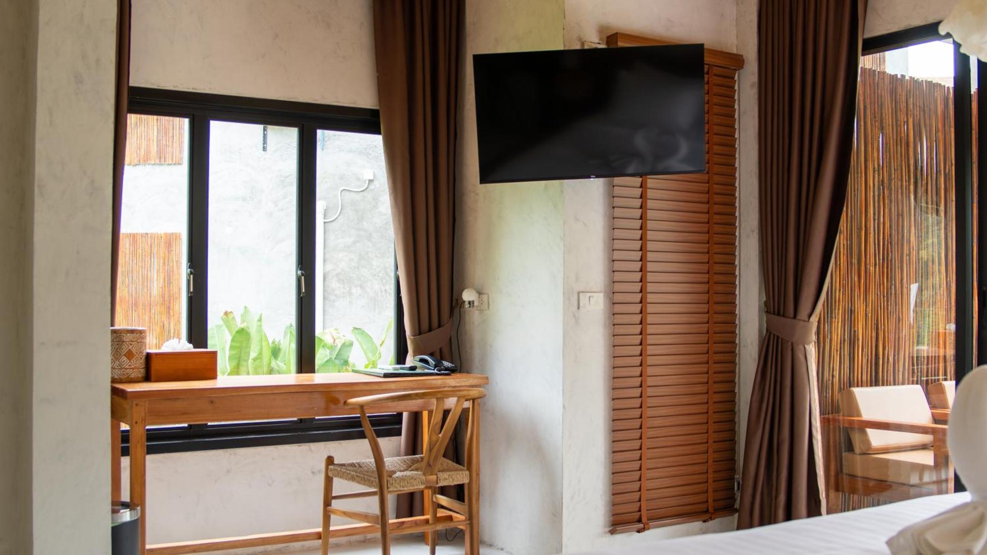 Long - Sha Extra 3* Koh Lanta