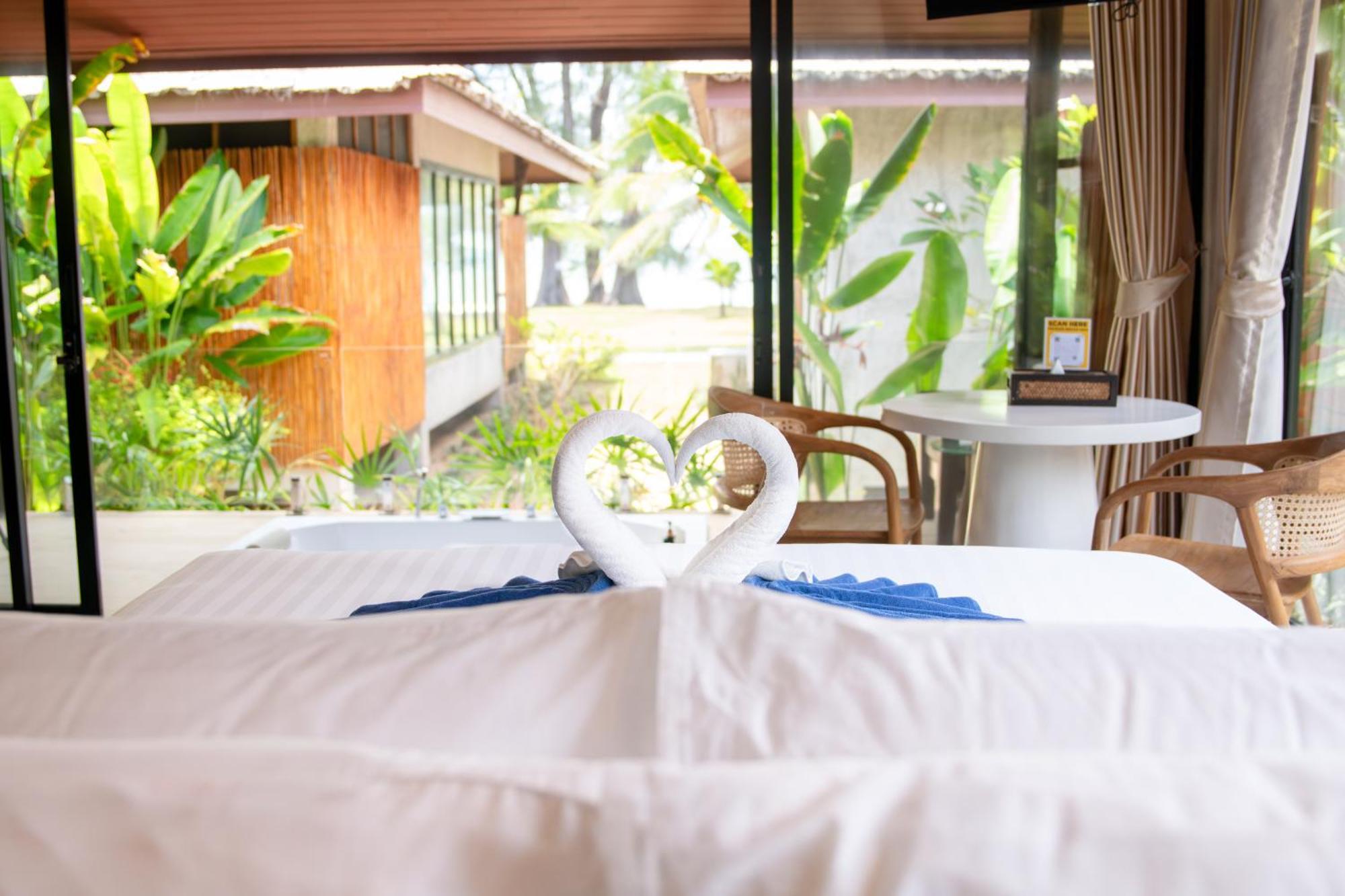 Long - Sha Extra Taman liburan Koh Lanta